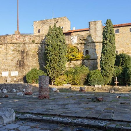 Casa Vacanze Penelope In Centro Storico Τεργέστη Εξωτερικό φωτογραφία