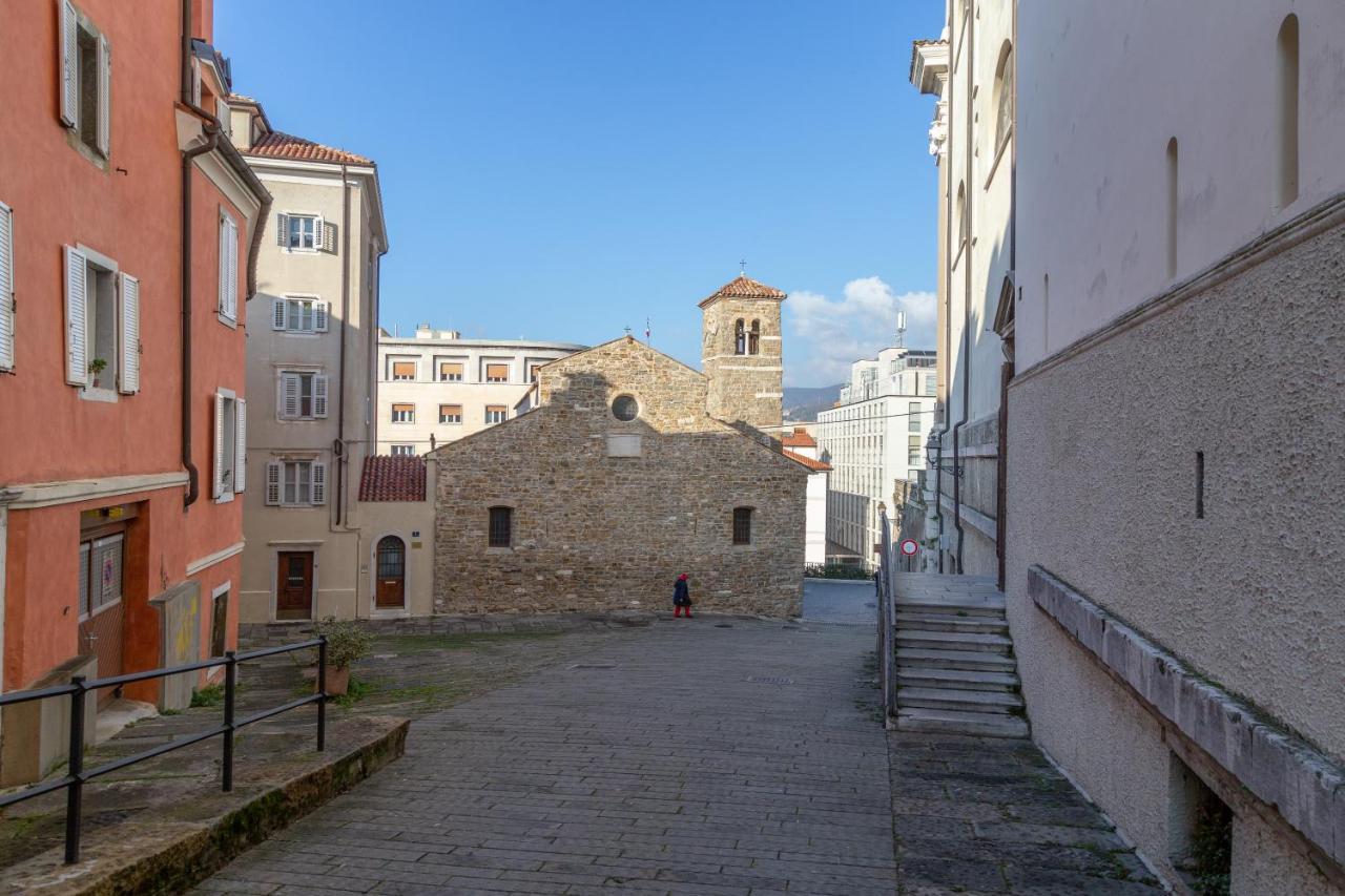 Casa Vacanze Penelope In Centro Storico Τεργέστη Εξωτερικό φωτογραφία